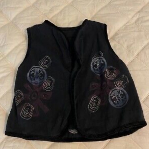 Blue Fish Vest hand printed button up crop shirt - Picture 4 of 16